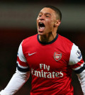 Alex-OxladeChamberlain-Arsenal